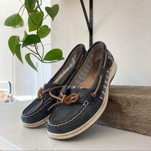blue sperry boat shoes good condition